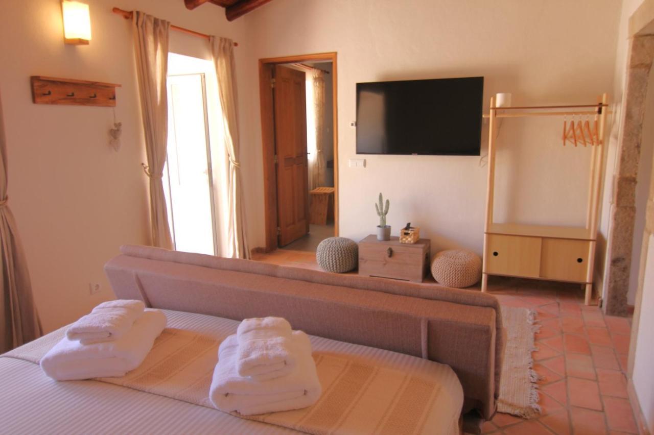 Vila Lobo Algarve Santa Bárbara de Nexe Exterior photo